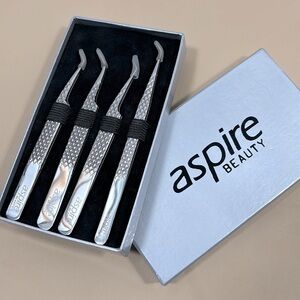 NWT aspire, beauty, eyelash extension, Japanese steel tweezers​​​​​​​
